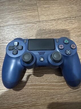 Sony DualShock 4 Wireless Controller - Navy Blue